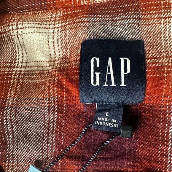 Gap Women’s Flannel Moana Plaid Button Down‎ Shirt, relaxed fit Size Large- New - Picture 11 of 13